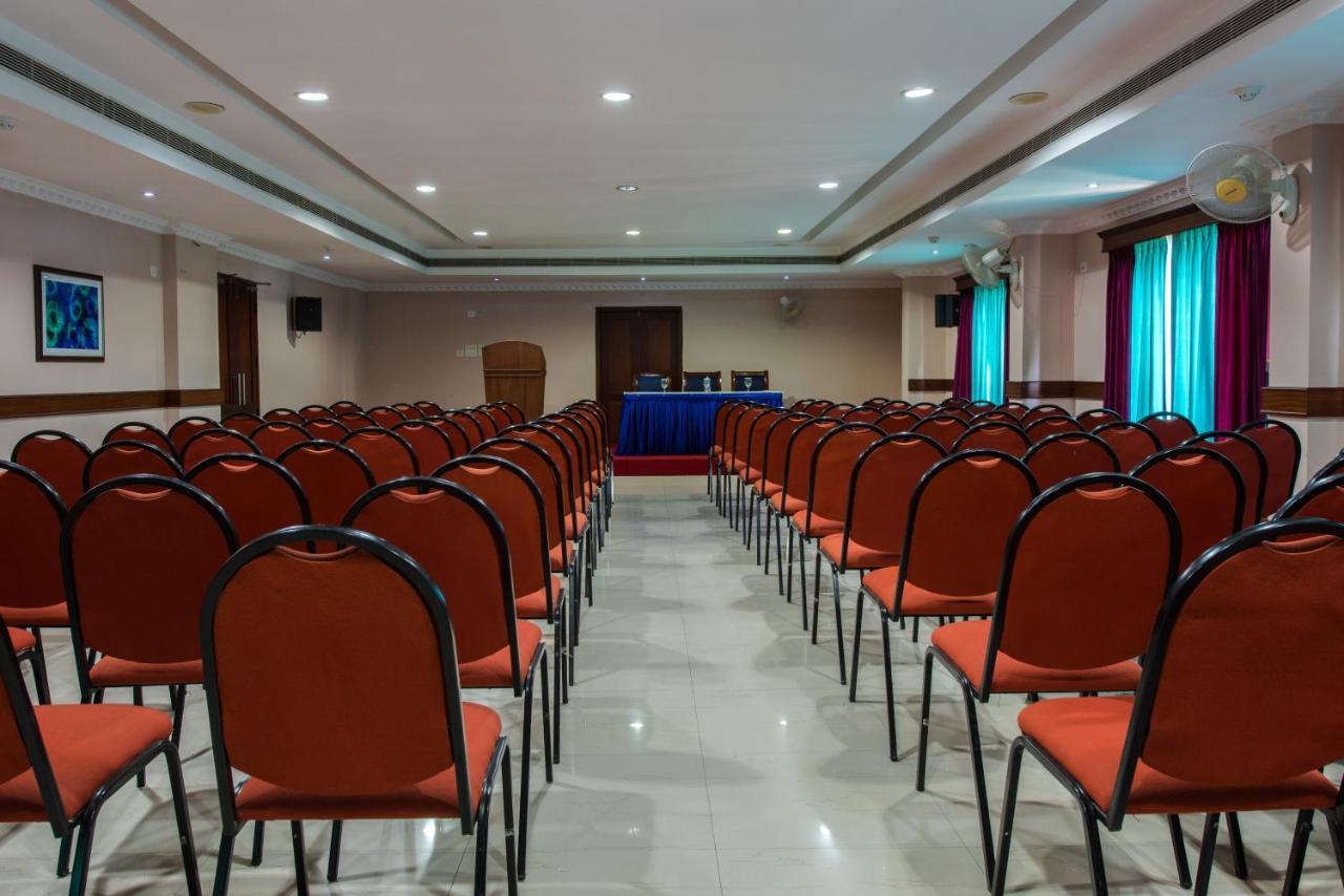 Kallada Hotels And Resorts Thrissur Dış mekan fotoğraf